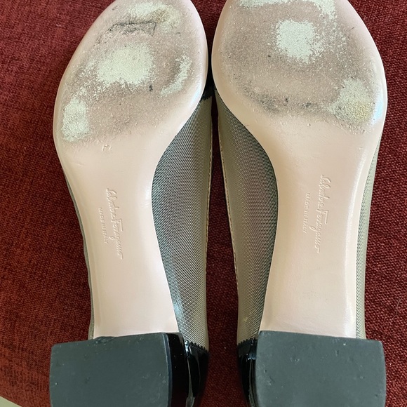 Salvatore Ferragamo Eva Net Vara Pump Mesh Black Pink - Picture 9 of 13